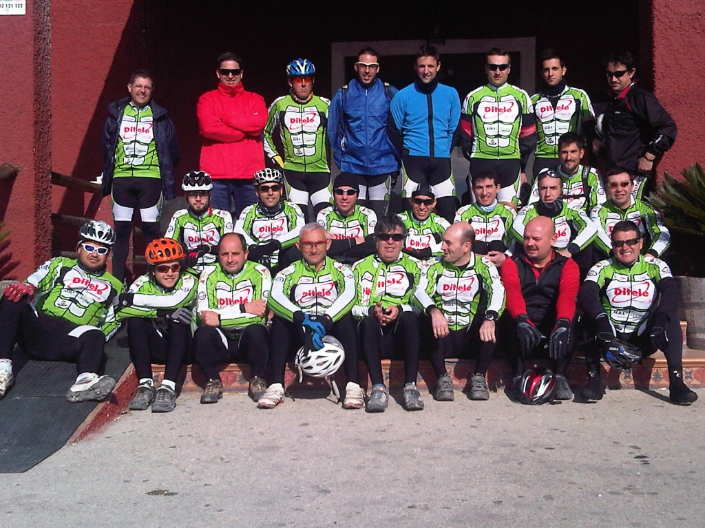 Club Ciclista Albatera almuerzo navidad 2011_1